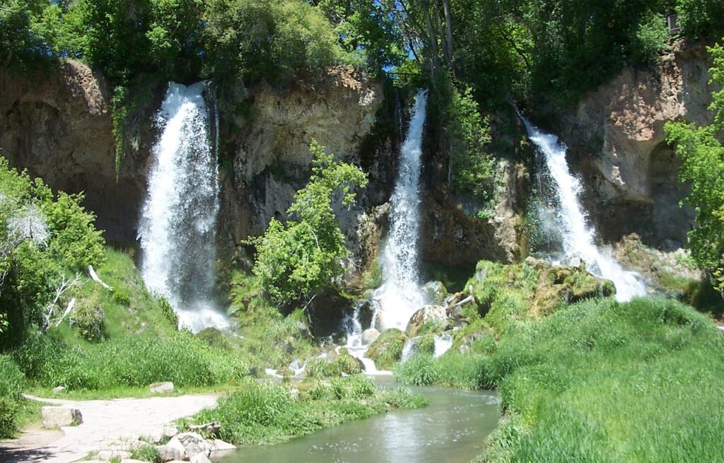 Rifle Falls, Water Falls